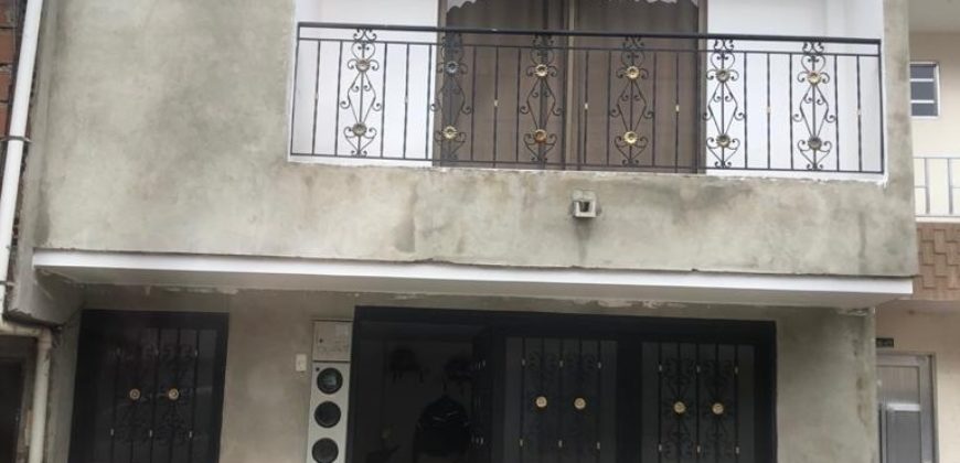 Casa en parque principal