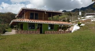 Finca en via campamento