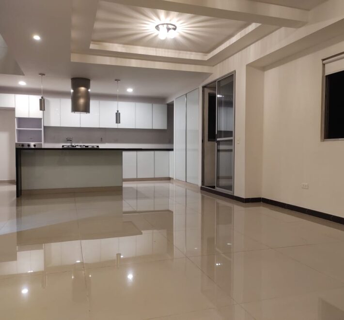 Apartamento Dúplex Niquia Norteamérica.