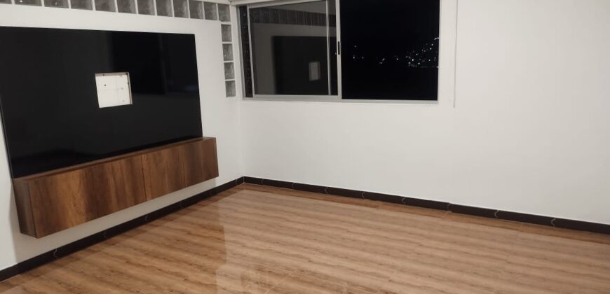 Apartamento Dúplex Niquia Norteamérica.